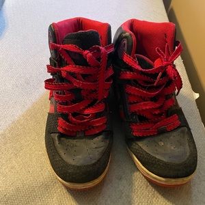 DC High Top Sneakers